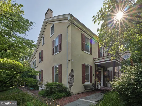 117 W Bridge St, New Hope, PA 18938