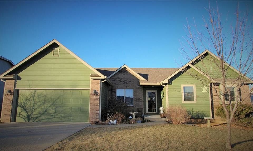 1st image of 2111 Rock Creek Dr
