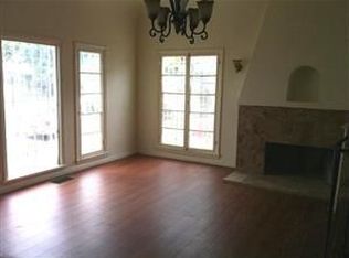 7417 Wadsworth Ave, Los Angeles, CA 90001