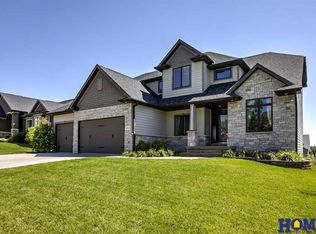 9330 S 29th St, Lincoln, NE 68516