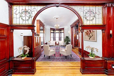 Sold by Avenue Sotheby's International Realty