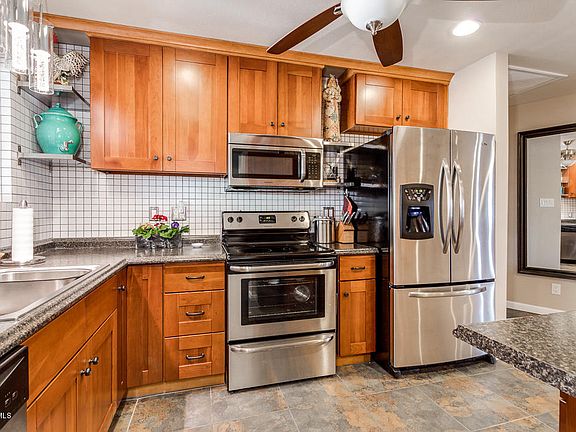 3rd image of 12602 N Saint Andrew Dr W