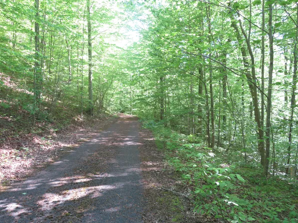 225-227 228231 Stillwater, Russell Springs, KY 42642