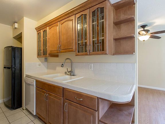 5th image of 855 Wyman Way APT 2