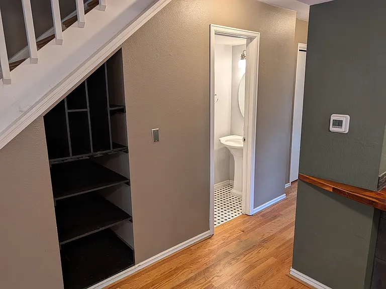 1039 Maxwell Ave #2.0 — Photo 7