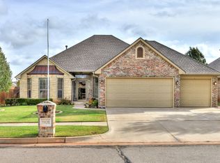 11820 Bellhurst Ave, Oklahoma City, OK 73162