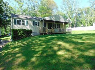 604 Old Post Rd, Tolland, CT 06084