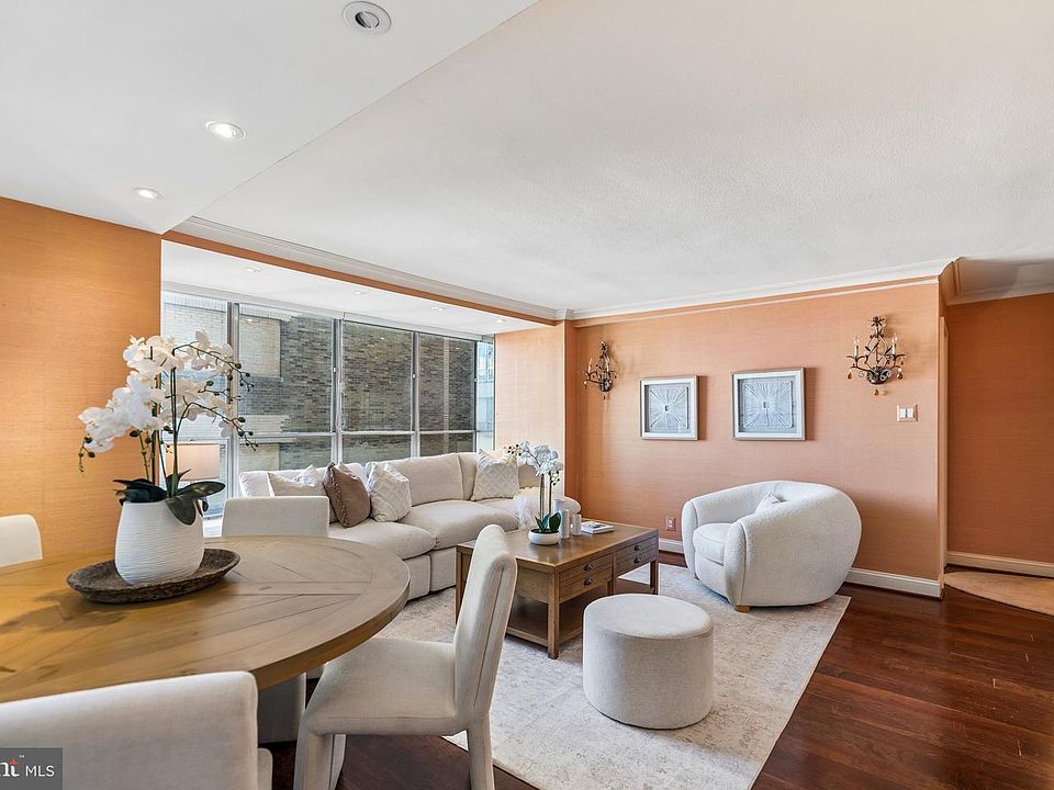 1st image of 226 W Rittenhouse Sq APT 1901