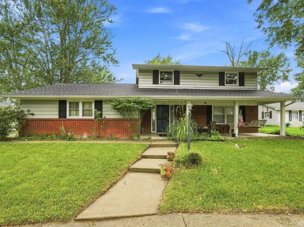 6109 Graymoor Ln, Fort Wayne, IN 46835