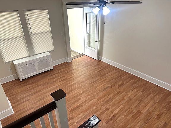 Spacious living room