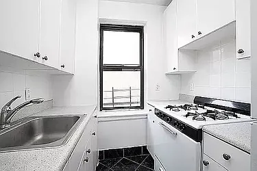 Rented by Waldstar Real Estate LLC