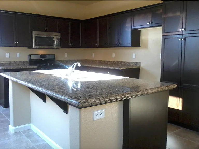 2462 E Turnberry Ave — Photo 6