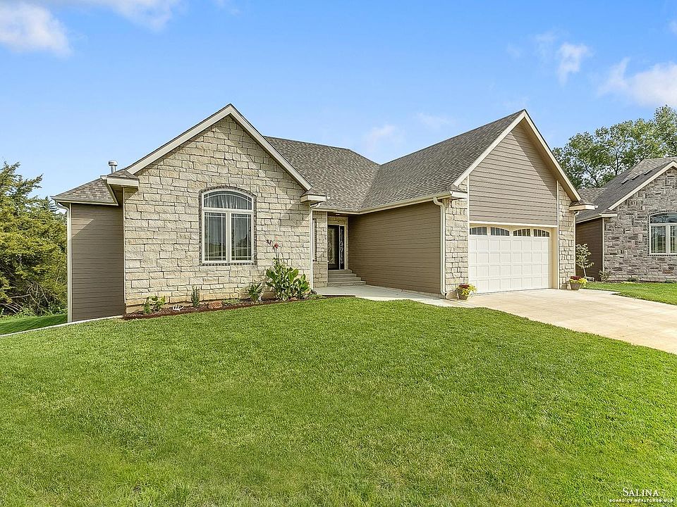 1st image of 1805 Longfield Dr