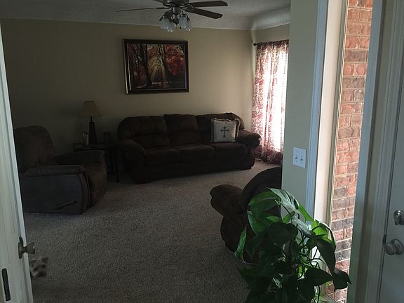 4th image of 505 Matador St