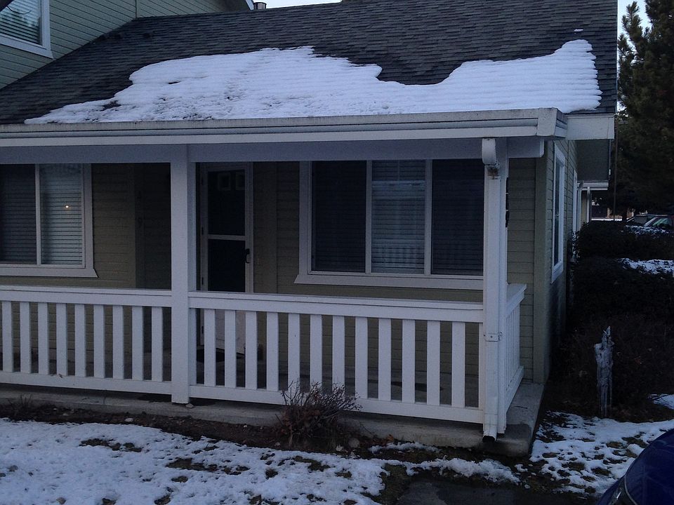 2nd image of 489 W State St