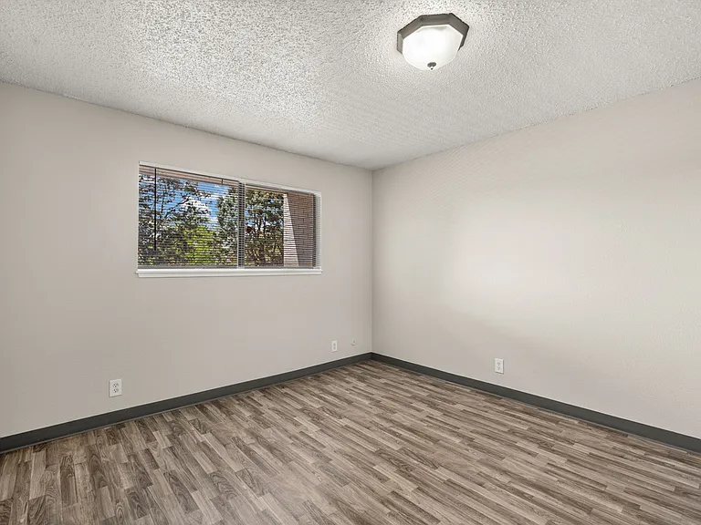 Nova Ridge — Photo 13
