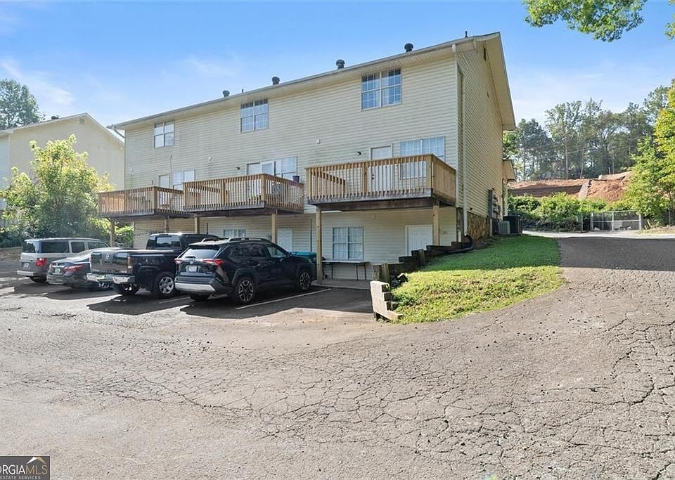 1st image of 350 Herndon Ln #129