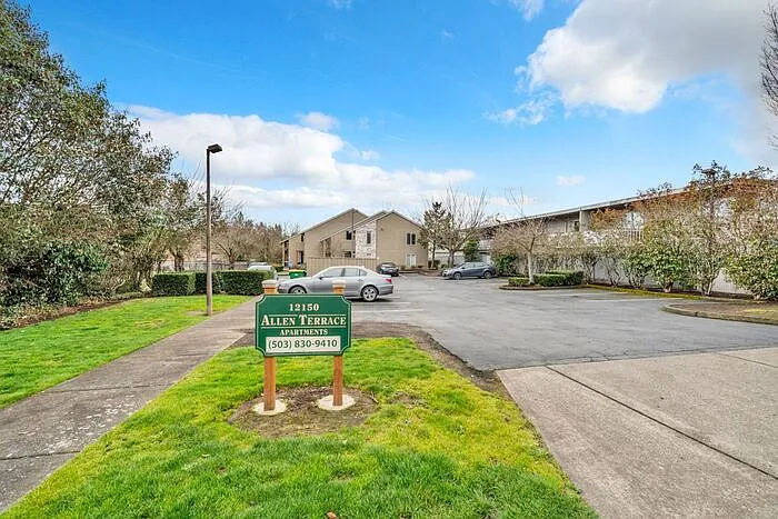 12150 SW Allen Blvd — Photo 21