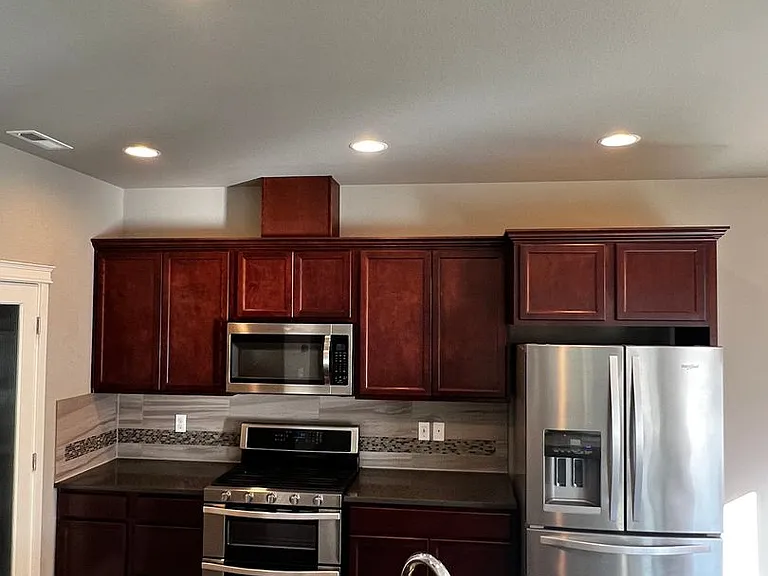 3887 Portside Dr — Photo 12