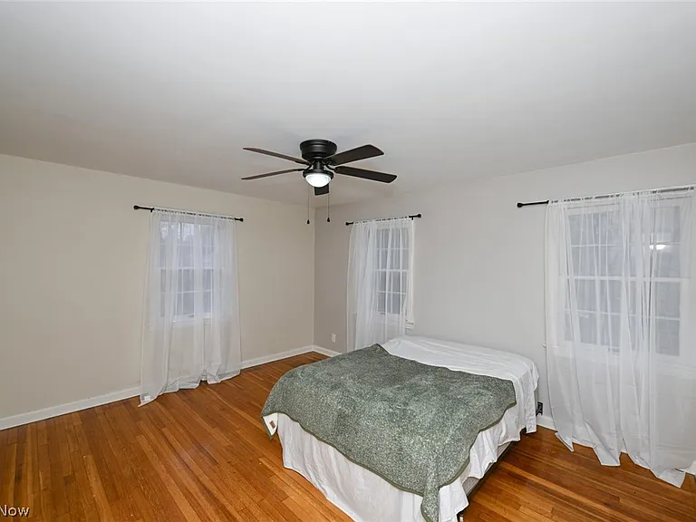 3699 Bainbridge Rd — Photo 26