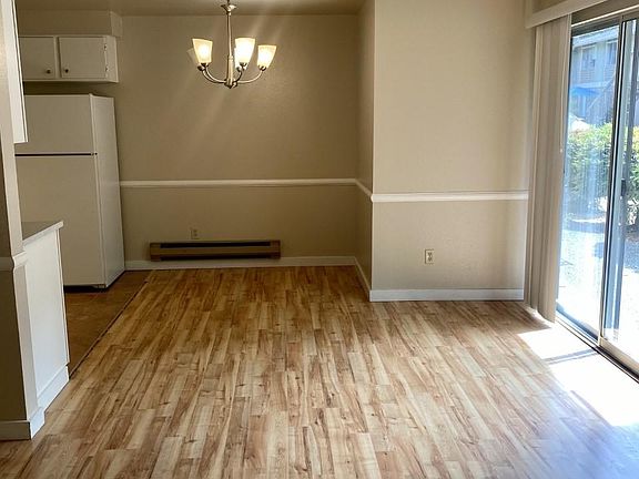 2nd image of 10335 SE 234th Pl APT B1