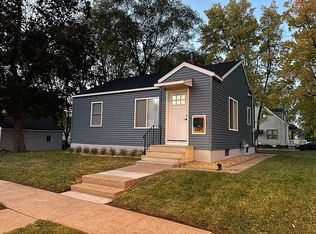 1449 Easton Ave, Waterloo, IA 50702