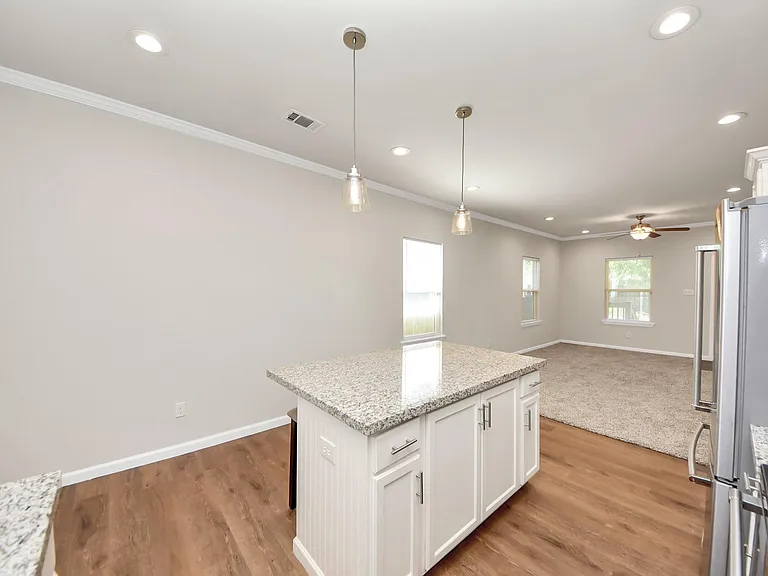 3703 Lila St — Photo 18