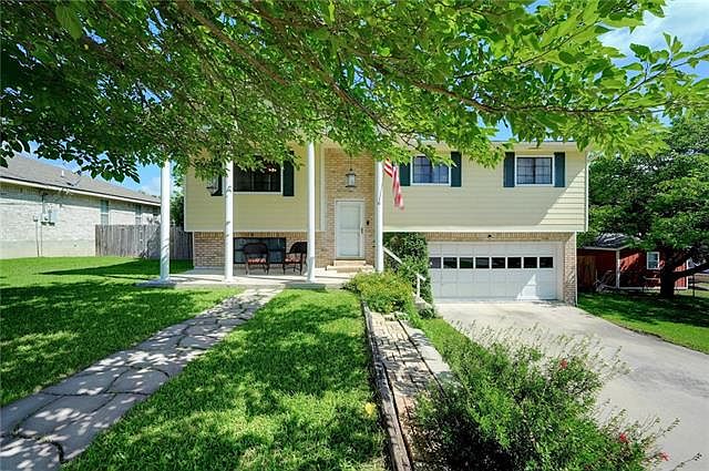 1st image of 1505 W Avenue B
