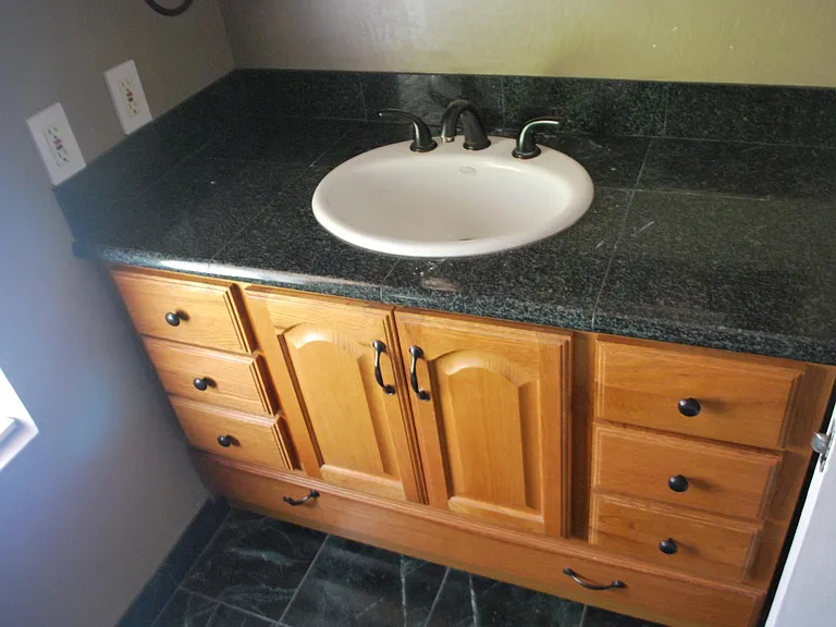 1802 E Frier Dr #1 — Photo 24