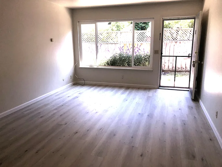 217 Felix St #3 — Photo 4