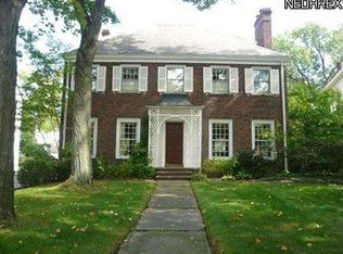 2929 Warrington Rd, Shaker Heights, OH 44120