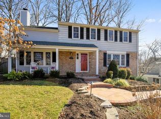 2015 Freedom Ln, Falls Church, VA 22043