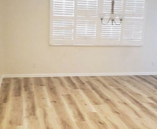 5th image of 1235 Virginia Ave
