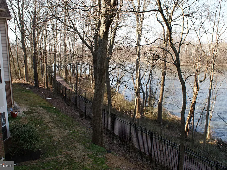 9716 Lake Pointe Ct #203 — Photo 9