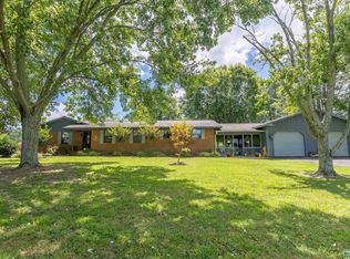 3078 Rainbow Ave NW, Rainsville, AL 35986