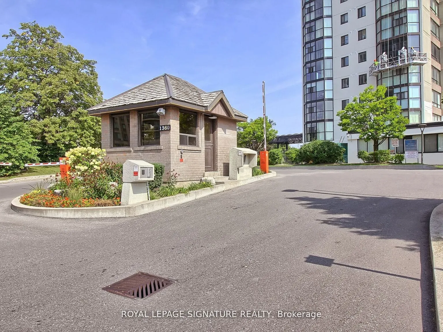 2 bed, $2,600 — Photo 3