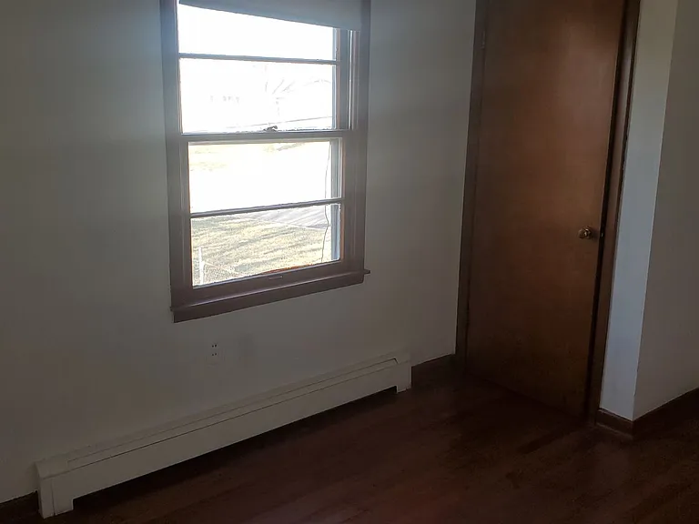 4607 Waterloo Dr — Photo 9