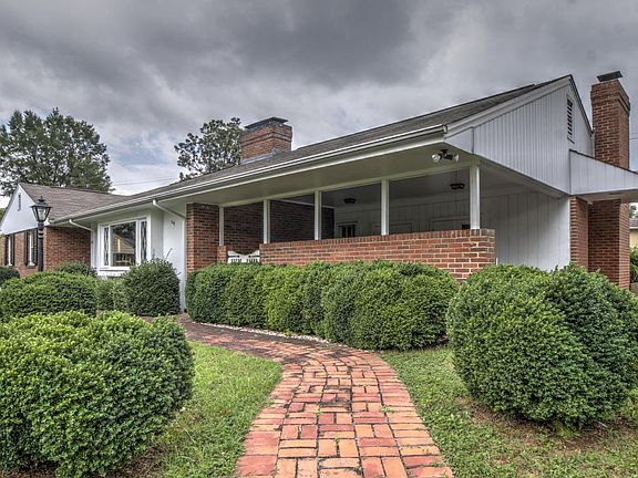 2nd image of 649 Brookfield Dr