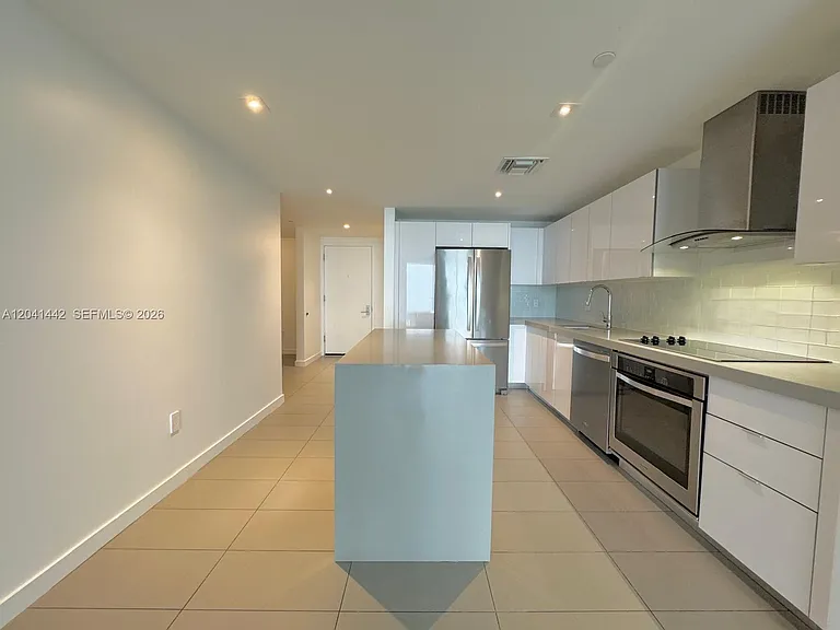 1600 NE 1st Ave #3205 — Photo 3