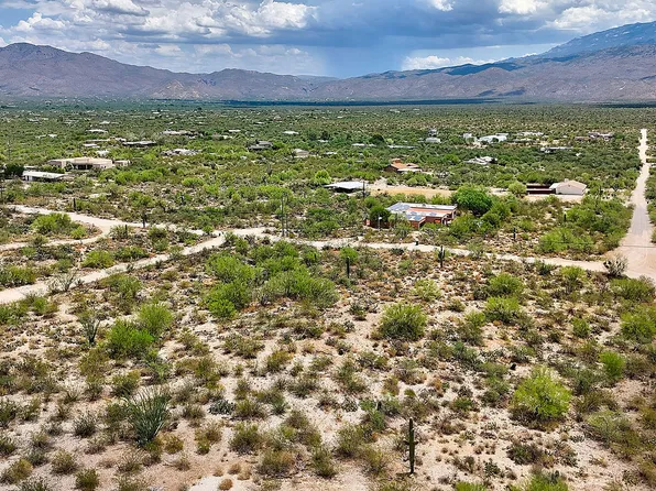 400 S Pinto Pl, Tucson, AZ 85748