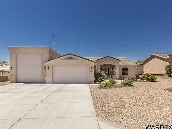 3rd image of 2339 Inverness Dr