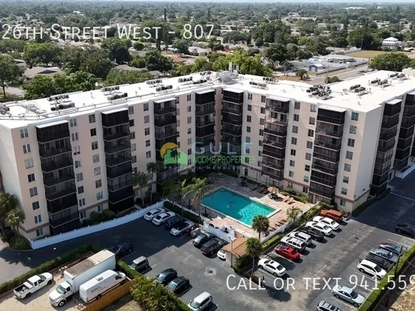 2901 26th St W APT 807, Bradenton, FL 34205
