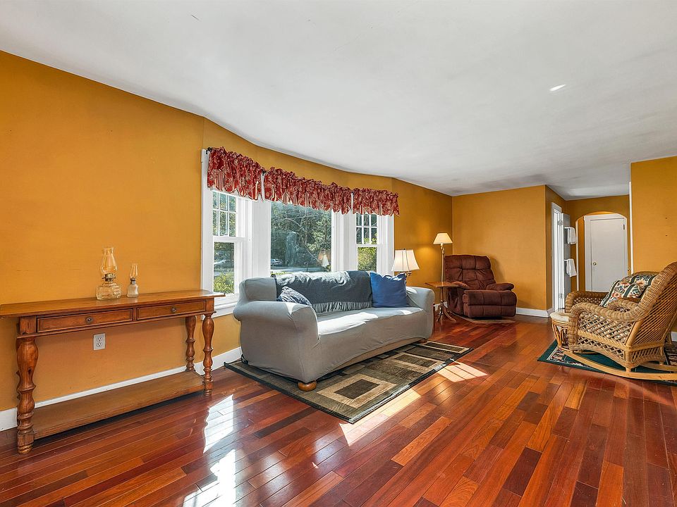 29 Shaker Road, Concord, NH 03301 | Zillow