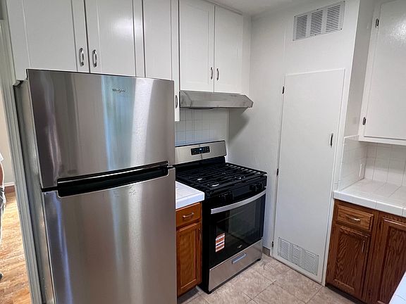 3rd image of 5454 Colfax Ave #2
