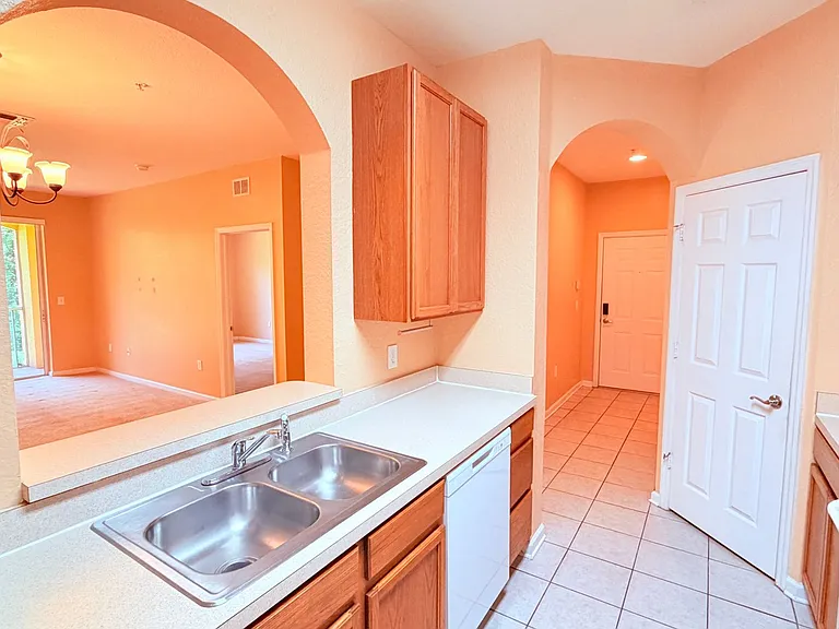 6265 Contessa Dr #203 — Photo 8