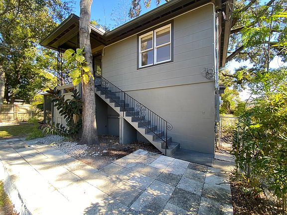 4th image of 1255 Miller Ave Unit B