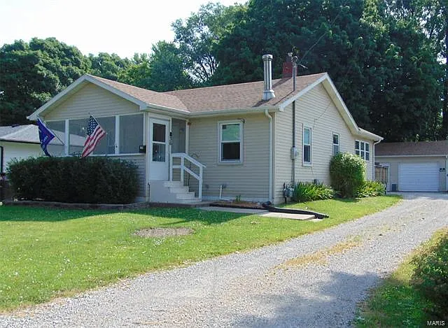 36 Sullivan St photo 1