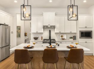 33261 Spruce Ave, Black Diamond, WA 98010