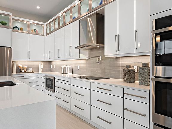 Madison Model Island Kitchen