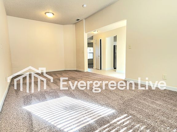 4th image of 2118 Santa Ana Ct